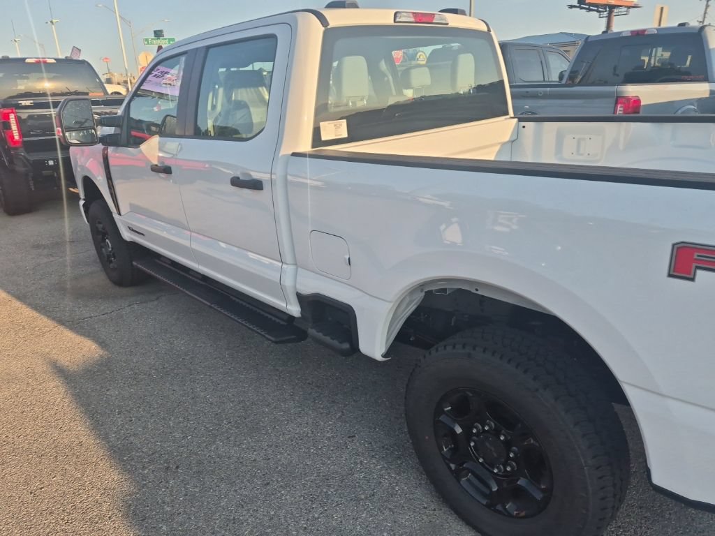 New 2026 Ford F250 XL w/ STX Appearance Package AWD/4WD image 9