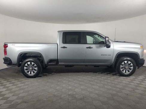New 2026 Chevrolet Silverado 2500 Custom image 3