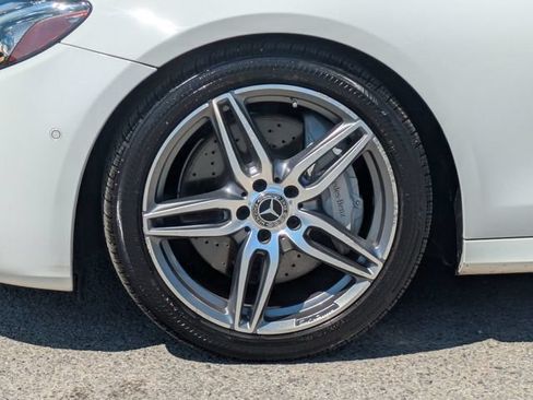 Used 2020 Mercedes-Benz E 350 Sedan image 12