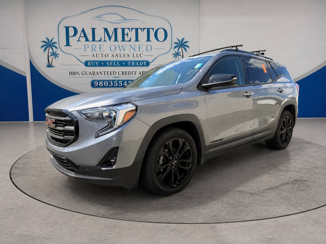 Used 2021 GMC Terrain SLT w/ Infotainment Package II FWD image 3
