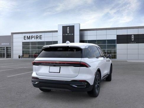 New 2026 Lincoln Nautilus Premier AWD/4WD image 8