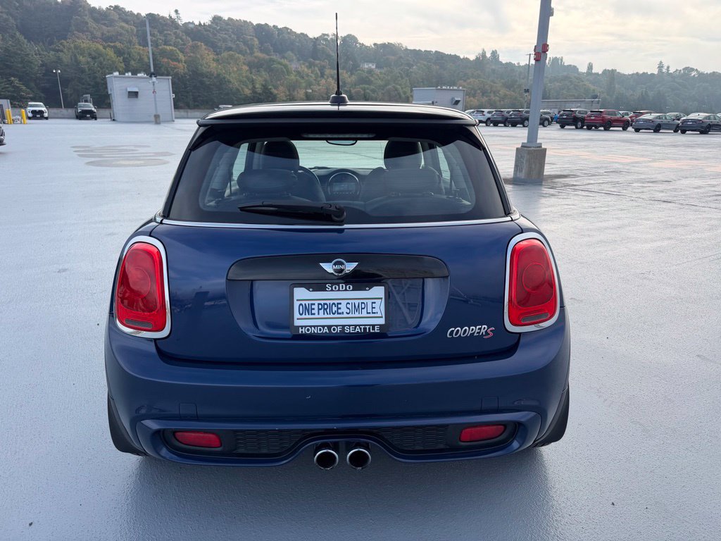 Used 2016 MINI Cooper S FWD image 4
