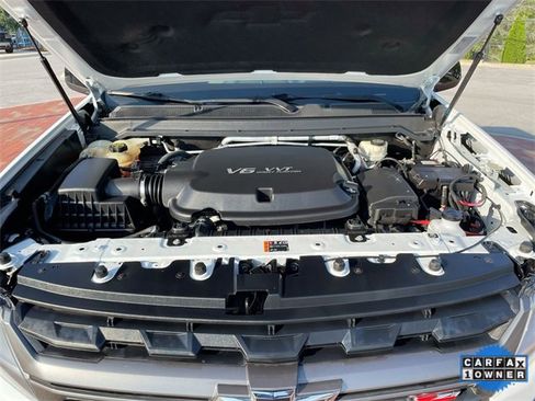 Used 2022 Chevrolet Colorado Z71 image 30