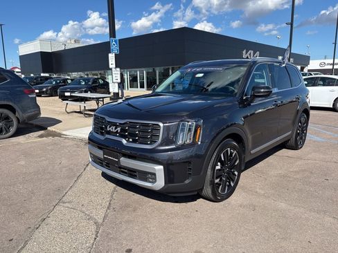Used 2025 Kia Telluride SX Prestige image 1