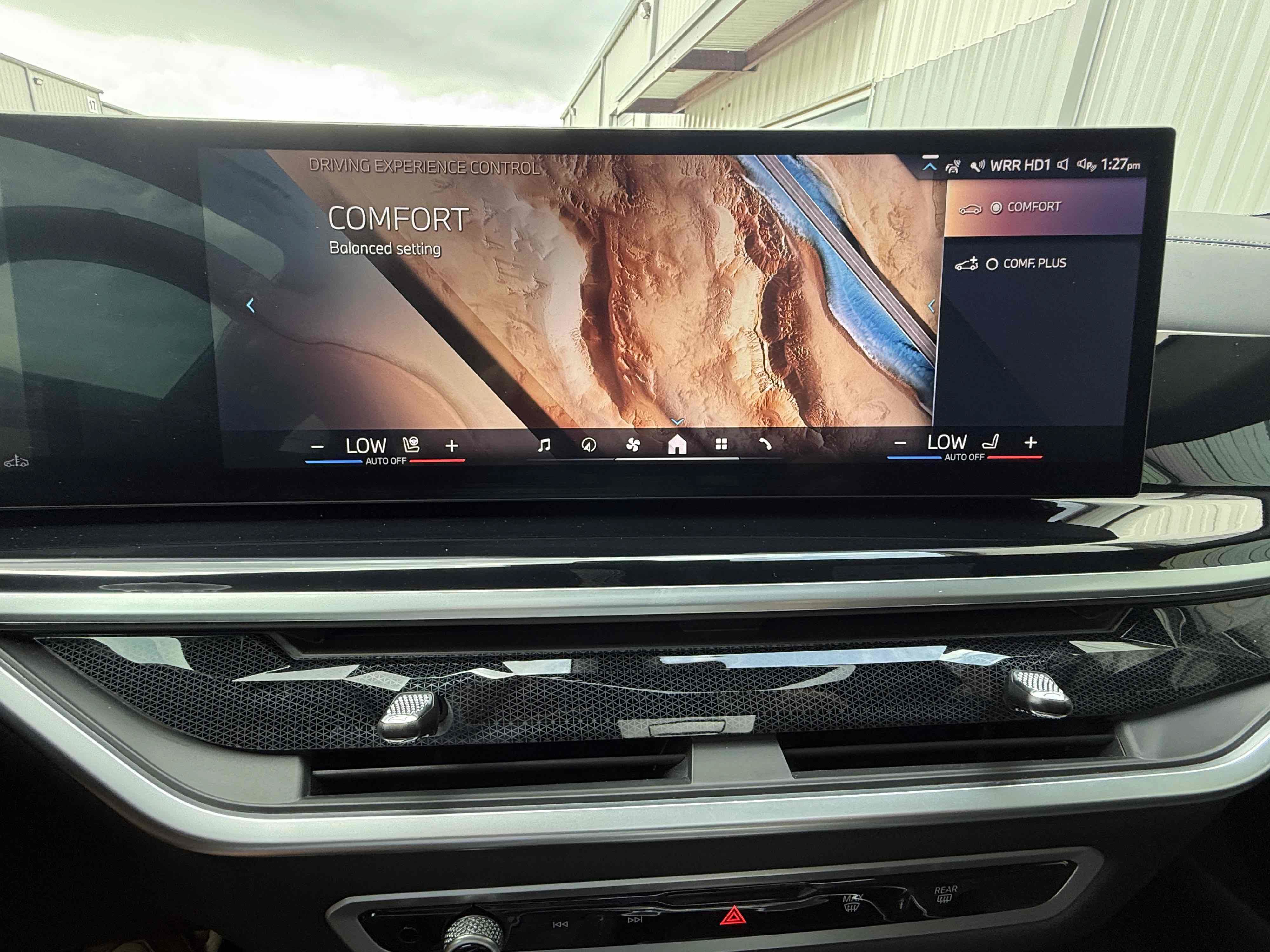 Used 2025 BMW ALPINA XB7 AWD/4WD image 91