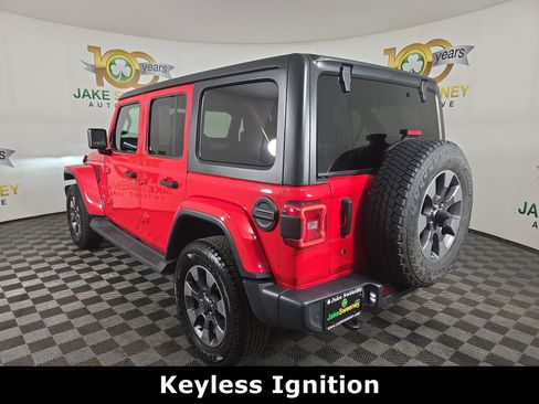 Used 2020 Jeep Wrangler Unlimited Sahara image 6