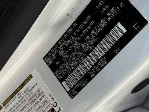 Used 2023 Lexus RX 350 Premium w/ Cold Area Package image 33