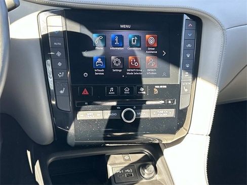 Used 2025 INFINITI QX50 Luxe image 36