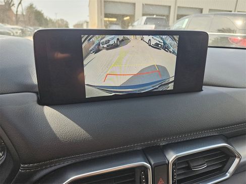 Used 2025 MAZDA CX-5 AWD 2.5 S w/ Preferred Package image 22