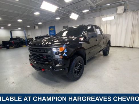 Used 2024 Chevrolet Silverado 1500 Custom Trail Boss AWD/4WD image 5