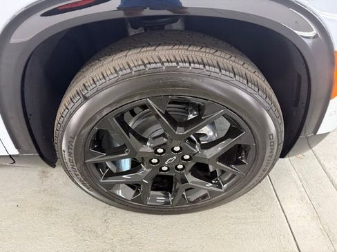 New 2026 Chevrolet Traverse RS image 4