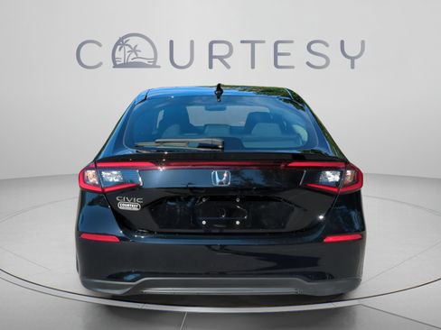 Used 2024 Honda Civic LX image 6