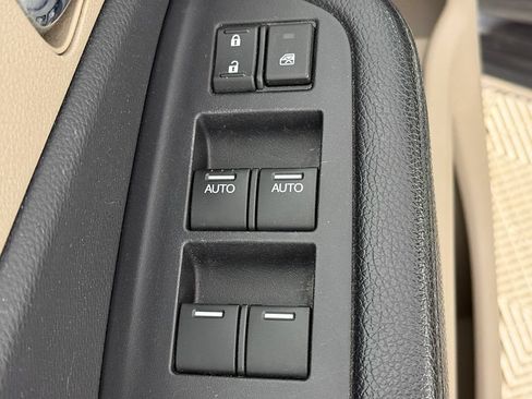 Used 2017 Honda Pilot EX-L image 34