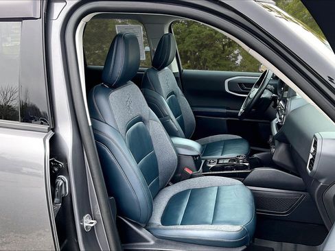 Certified 2023 Ford Bronco Sport Outer Banks w/ Tech Package image 31