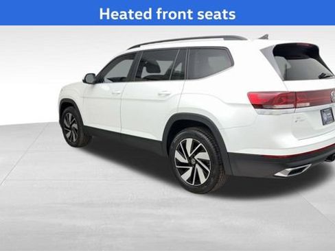 Certified 2025 Volkswagen Atlas SE image 5