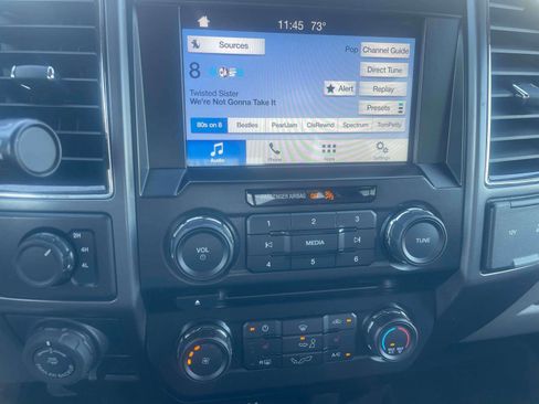 Used 2017 Ford F150 XLT w/ Equipment Group 302A Luxury image 7