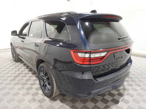 Used 2025 Dodge Durango R/T w/ Blacktop Package AWD/4WD image 2