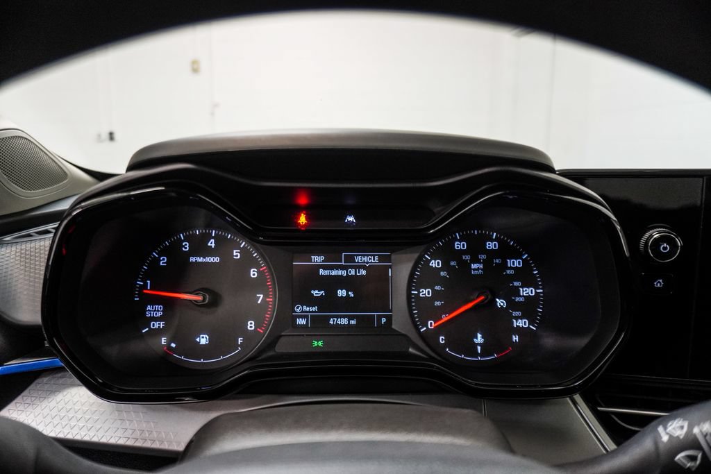 Used 2025 Chevrolet Trax LS FWD image 29