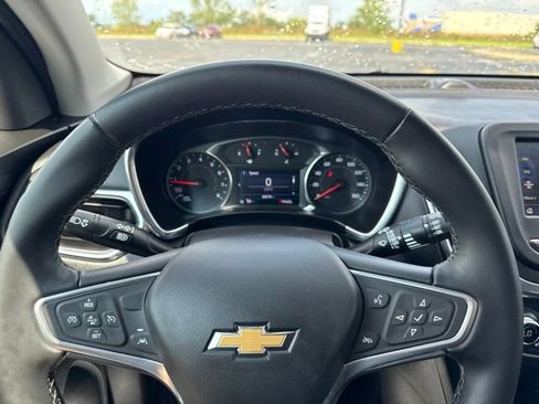Used 2023 Chevrolet Equinox LT w/ Driver Convenience Package AWD/4WD image 9