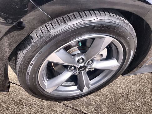 Used 2015 Ford Mustang V6 w/ Equipment Group 051A image 10