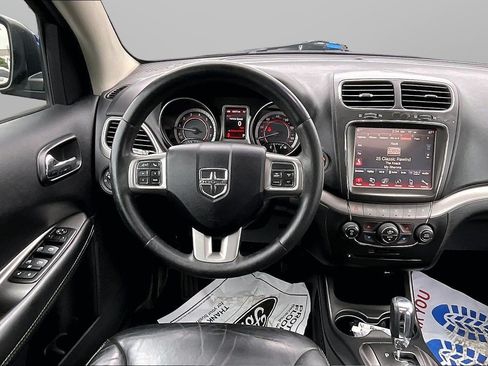 Used 2015 Dodge Journey Crossroad w/ Flexible Seating Group FWD image 5