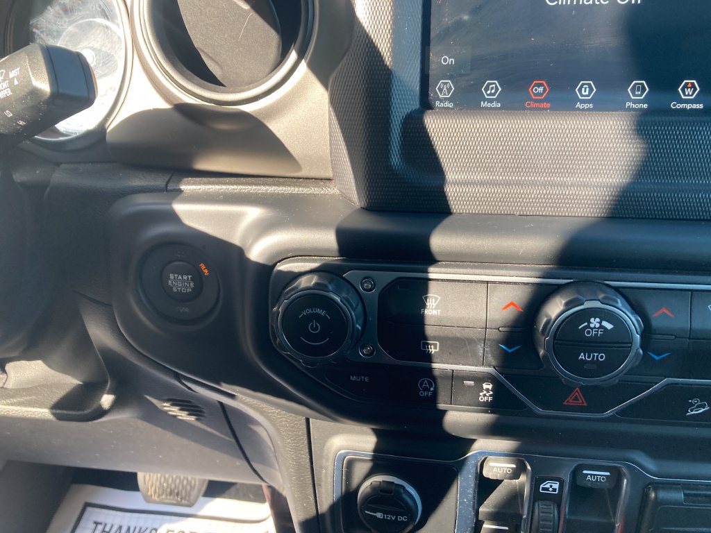 Used 2018 Jeep Wrangler Unlimited Sport S AWD/4WD image 22
