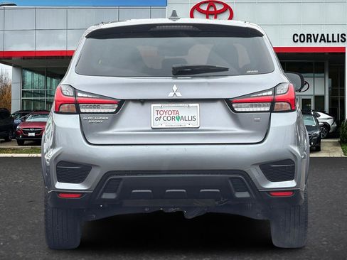 Used 2024 Mitsubishi Outlander Sport SE image 5