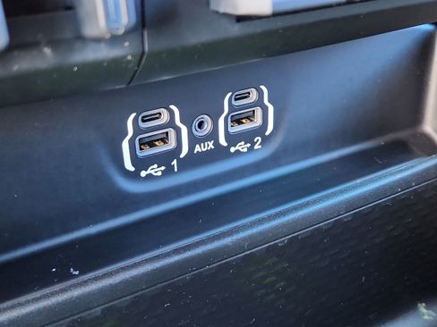 Used 2021 RAM 2500 Big Horn w/ Level B Equipment Group image 25