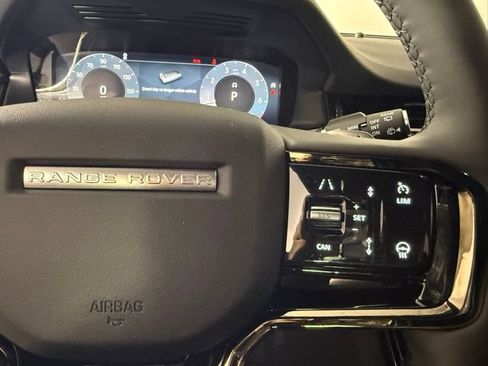 Used 2026 Land Rover Range Rover Evoque S AWD/4WD image 18