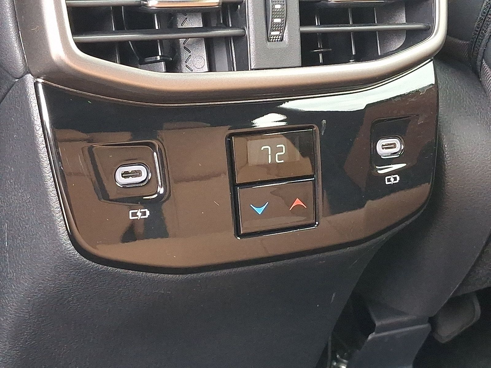 Used 2023 Lexus RX 350 Premium w/ Accessory Package AWD/4WD image 11