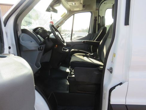 Used 2019 Ford Transit 250 148 Medium Roof RWD image 14