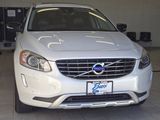 Used 2017 Volvo XC60 T6 Dynamic w/ Climate Package image 2