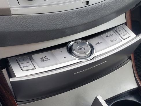 Used 2009 Toyota Avalon Limited image 20