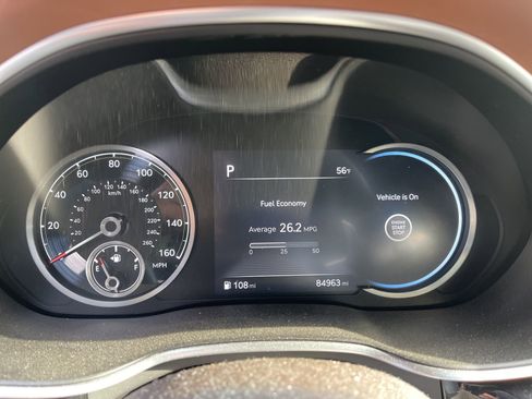 Used 2021 Genesis G80 2.5T image 6