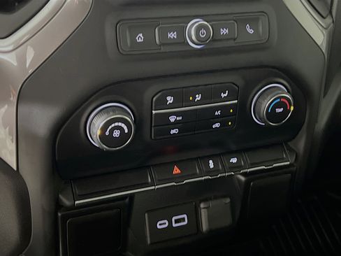 Used 2021 Chevrolet Silverado 2500 W/T RWD image 24