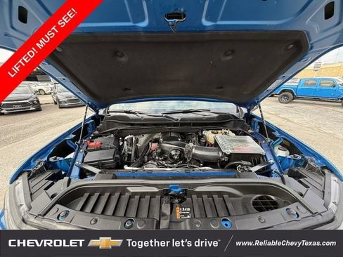 Used 2022 Chevrolet Silverado 1500 ZR2 w/ Technology Package AWD/4WD image 38