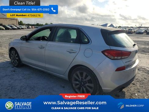 Used 2018 Hyundai Elantra GT Sport image 3
