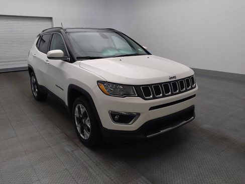 Used 2019 Jeep Compass Limited AWD/4WD image 13