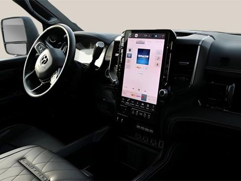 Used 2025 RAM 3500 Limited image 19