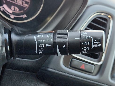 Used 2016 Honda HR-V EX-L image 22