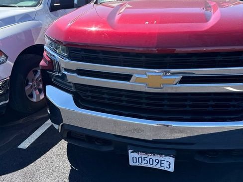Used 2019 Chevrolet Silverado 1500 LT w/ All-Star Edition AWD/4WD image 3