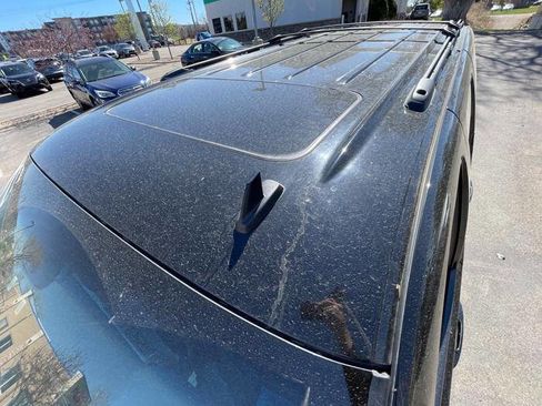 Used 2007 GMC Yukon XL SLT w/ SLT Preferred Equipment Group image 10