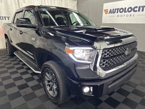 Used 2018 Toyota Tundra SR5 image 2