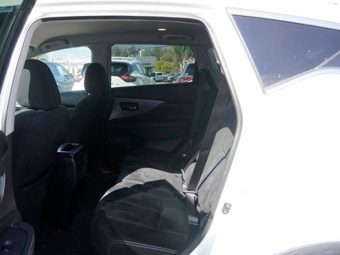 Used 2019 Nissan Murano S w/ Cargo Package FWD image 17