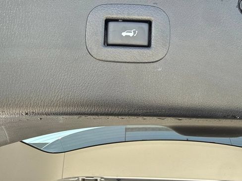 Used 2019 INFINITI QX80 Luxe w/ All-Season Package RWD image 19