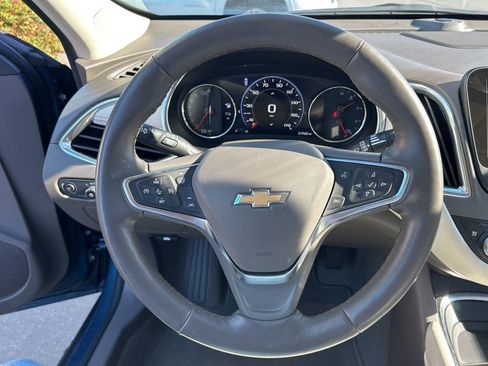 Used 2024 Chevrolet Malibu LT image 19