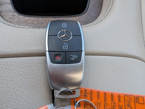 Used 2021 Mercedes-Benz GLE 350 image 35
