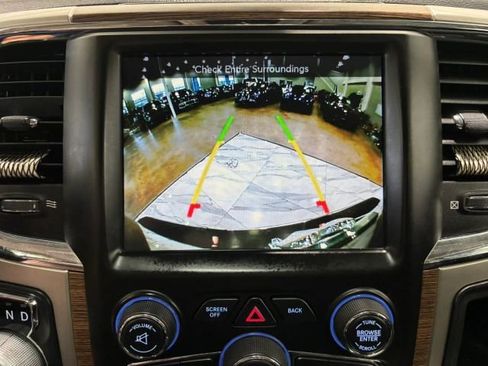 Used 2017 RAM 1500 Laramie w/ Convenience Group AWD/4WD image 19