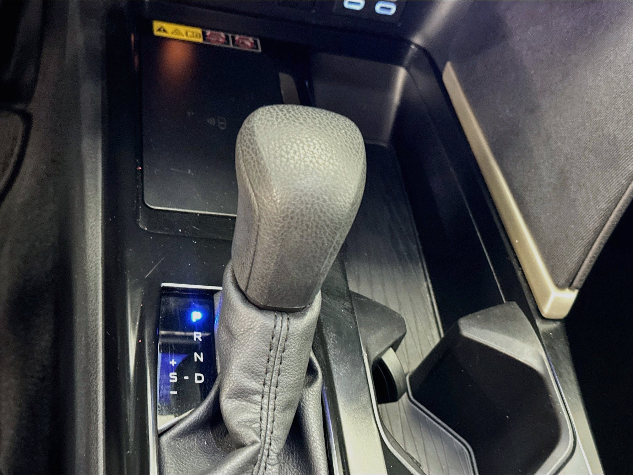 Used 2026 Toyota Camry LE FWD image 25