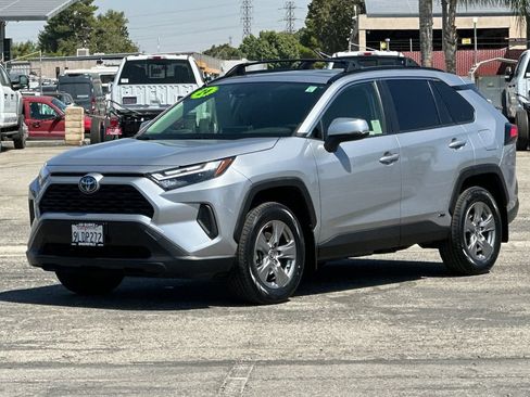 Used 2024 Toyota RAV4 XLE w/ Convenience Package AWD/4WD image 7